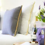 Riviera Town House 4* Scarborough