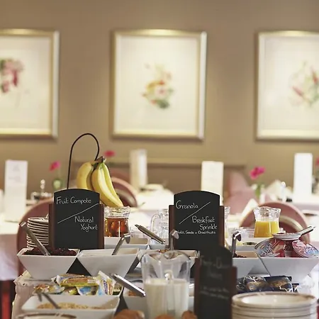 Riviera Town House 4* Scarborough