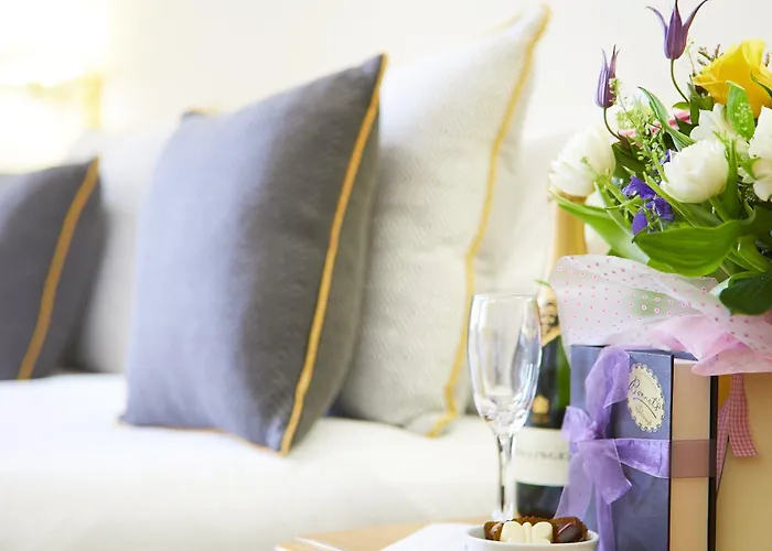 Riviera Town House Guest house Scarborough