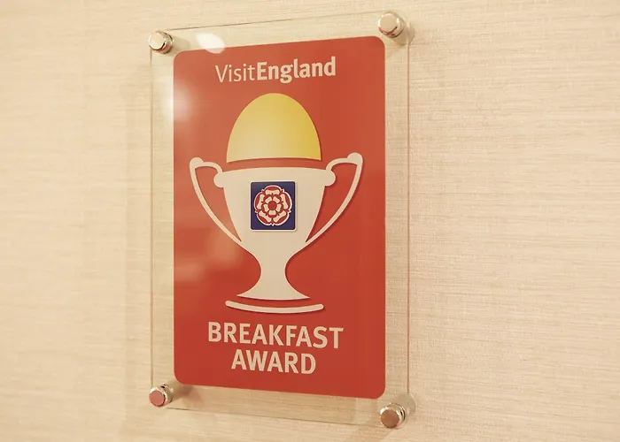 Riviera Town House Guest house 4*