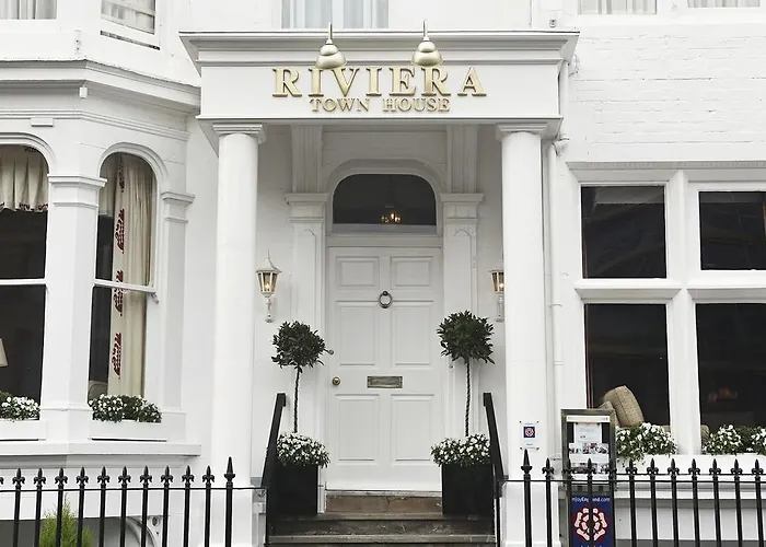 Guest house Riviera Town House 4*