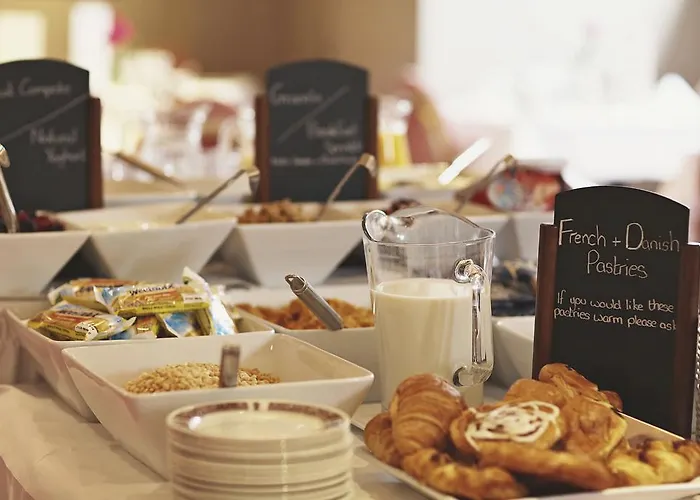 Riviera Town House 4* Scarborough